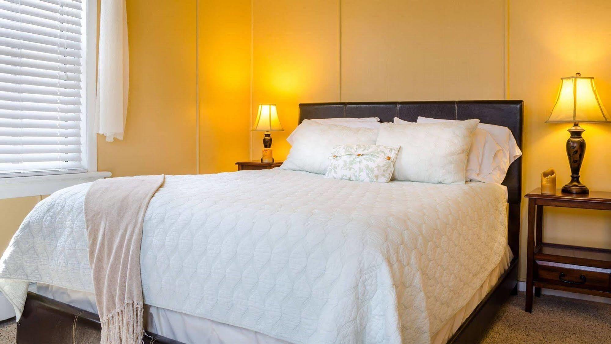 Carisbrooke Inn Bed & Breakfast Ventnor Esterno foto